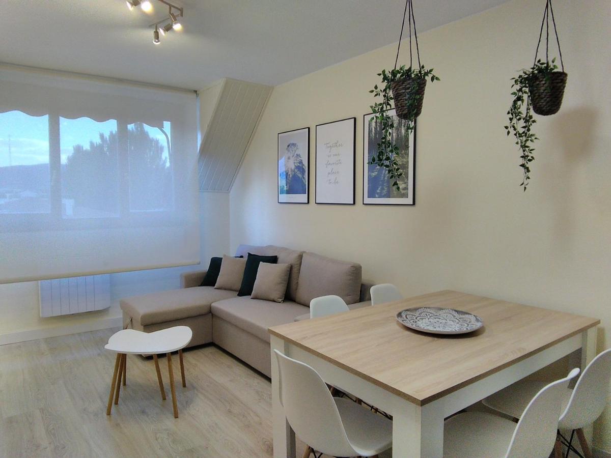 Apartamento Alba Хака Экстерьер фото